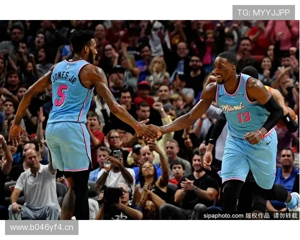 NBA高清直播:带你全程观看每一场激烈比赛精彩瞬间 - 副本 - 副本 NBA高清直播:带你全程观看每一场激烈比赛精彩瞬间 - 副本 - 副本